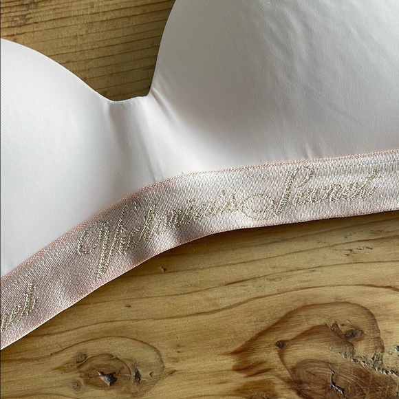 Victoria's Secret Pink and Gold Lace Bra - Picture 6 of 8